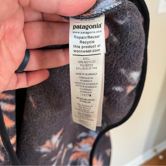 Patagonia Synchilla Snap-T lightweight Swirl Floral & Pitch Blue Gray Women’s L - Picture 12 of 16